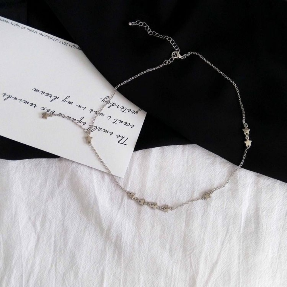 9 Stars Necklace - Picture 6 of 6